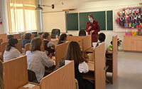 Урок здоровья для школьников проводит руководитель Управления Роспотребнадзора по Оренбургской области Н.Е. Вяльцина